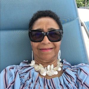 Meet your Posher, Martha